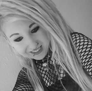 Meet your Posher, Tara